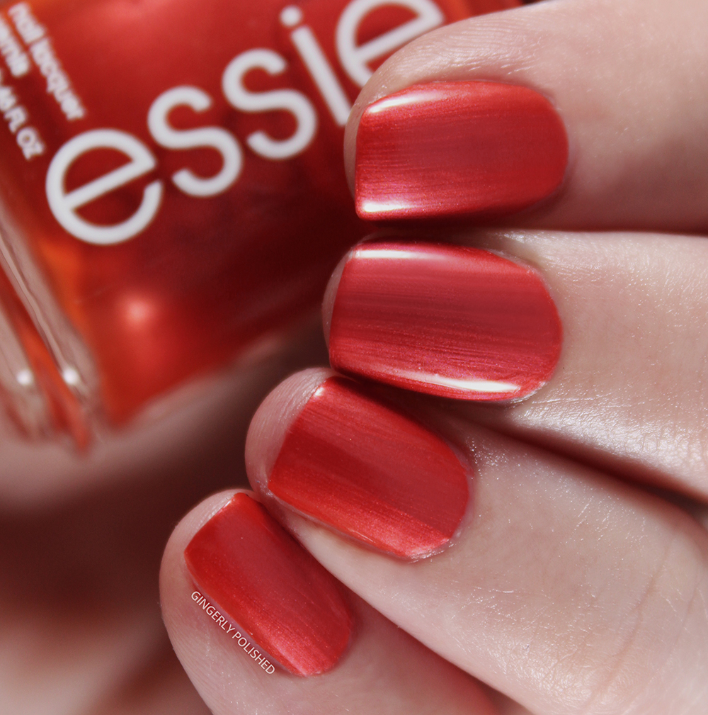 Essie Valentine\'s Day 2023 GINGERLY – POLISHED Collection & Review Swatches –